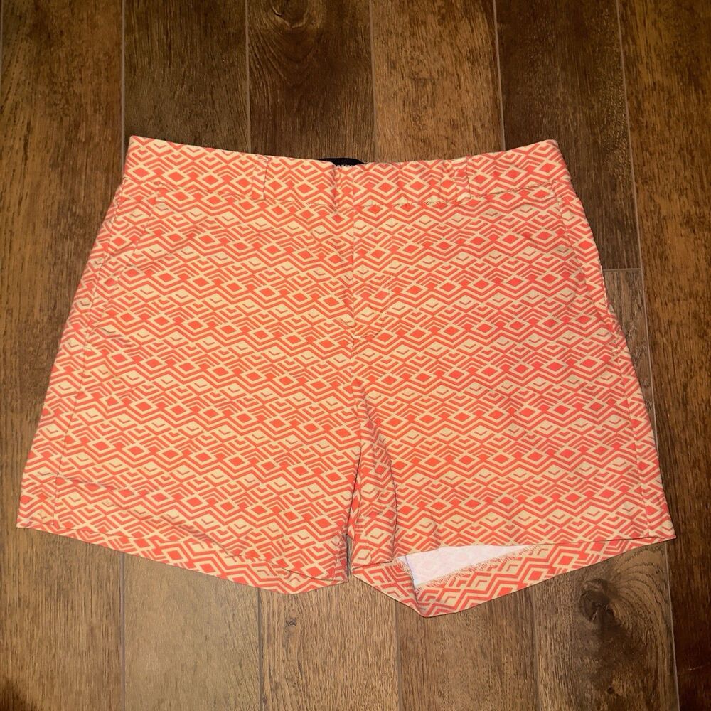 Banana Republic Women's Sz 2 Red Jacquard Diamond Print Shorts
